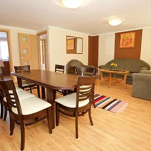 Apartament Zoli Apartmanok-brody 51-53 